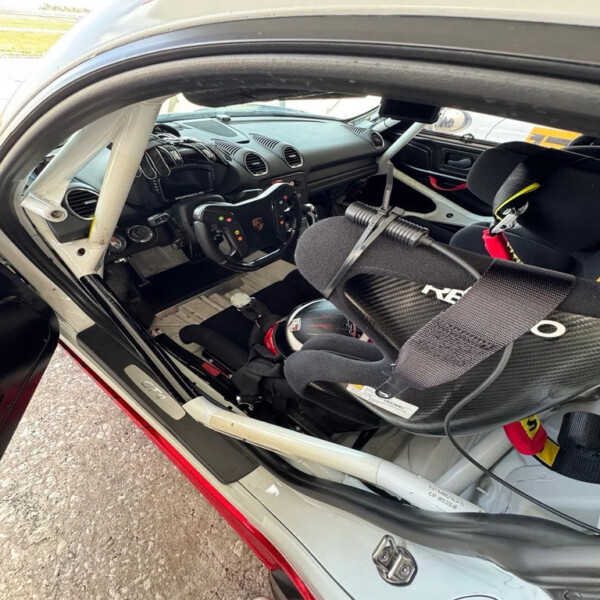Harness Support Raceway Racing Seats & Harnesses - MotorSportsGuru